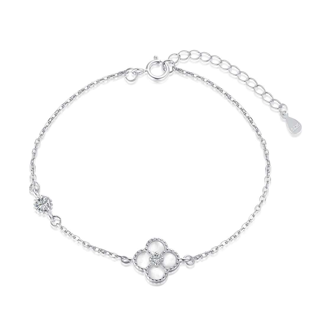 [baslovejewels]Delicate Four Leaf Clover Bracelet