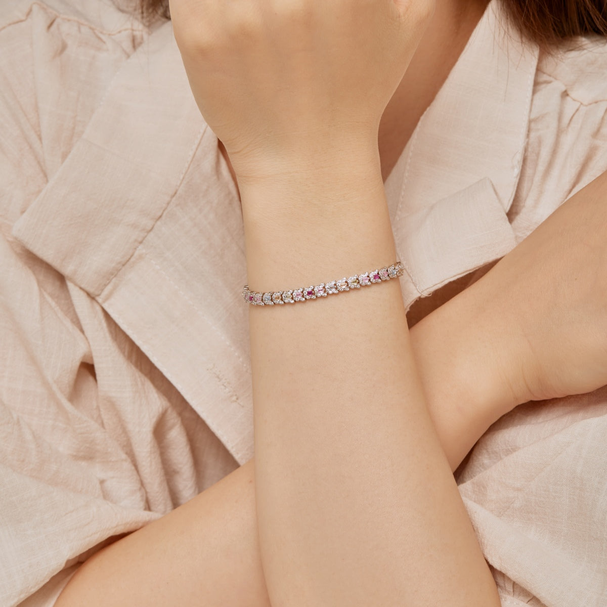 [AURORA]Delicate Colorful Multi Cut Daily Bracelet