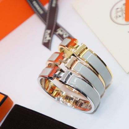 [baslovejewels]H LIGHT BLUE BRACELET