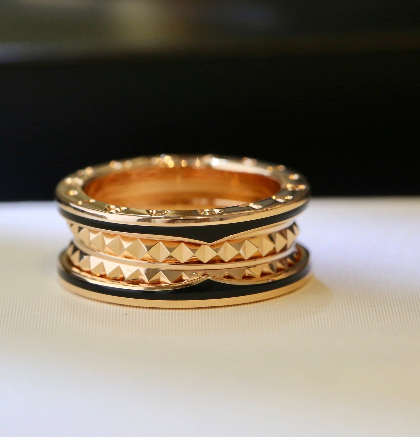 [AURORA]ZERO 1 PINK GOLD BLACK CERAMIC RING