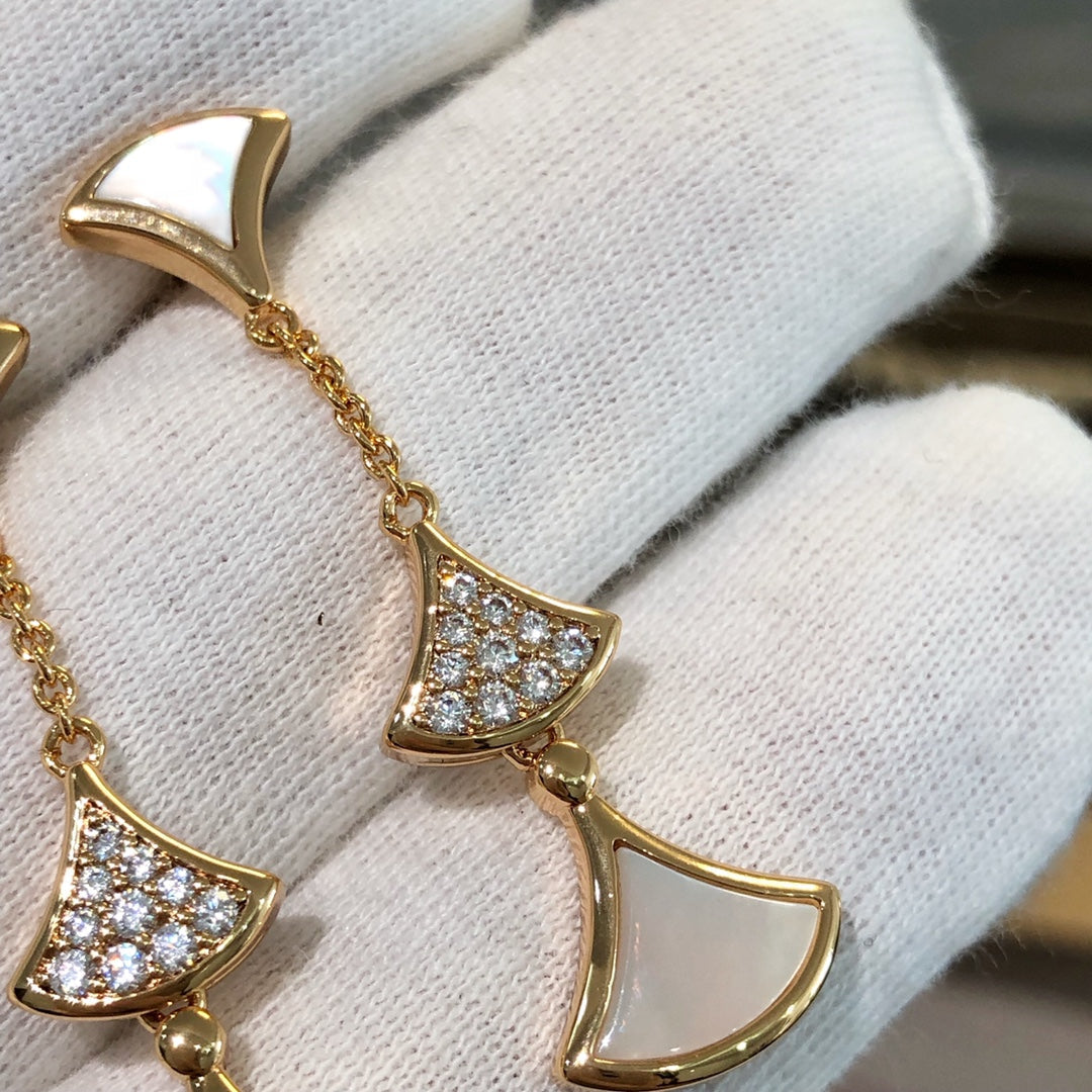 [AURORA]DREAM EARRINGS 3 MOTIFS DIAMOND MOP PINK GOLD