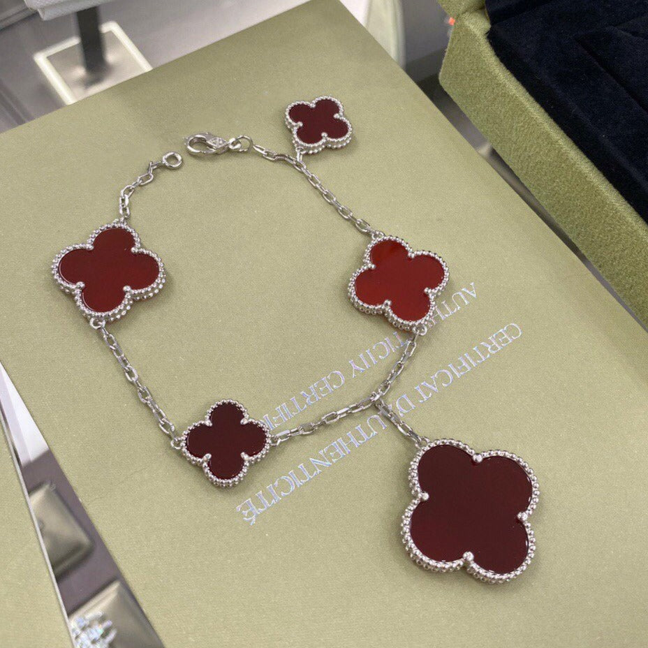 [AURORA]CLOVER 5 MOTIFS SIVLER CARNELIAN BRACELET