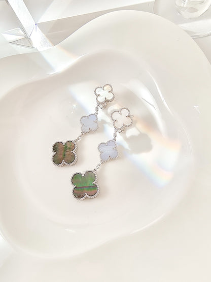 [basloveJW]CLOVER 3 MOTIVE CHALCEDON DUNKEL MOP SILBER OHRRINGE