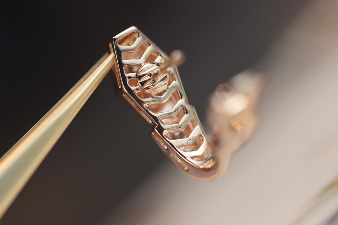 [AURORA]SERPENT PINK GOLD DIAMOND EARRINGS