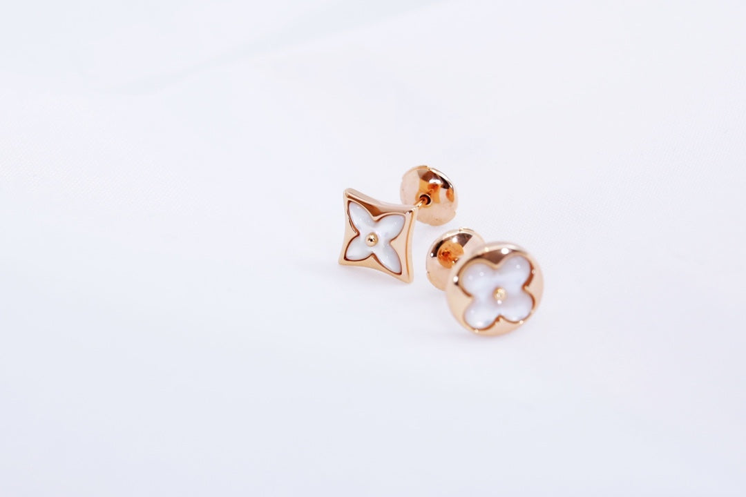 [baslovejewels]STAR AND SUN PINK GOLD MOP STUD EARRINGS