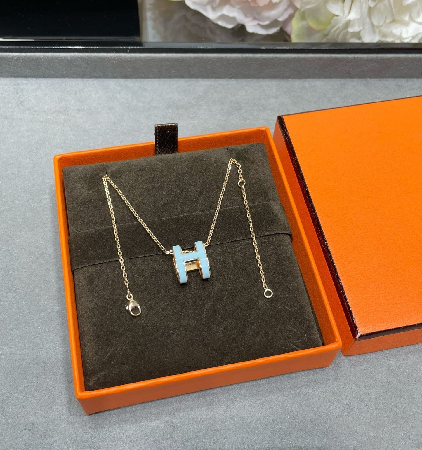 [baslovejewels]POP H SKY BLUE NECKLACE