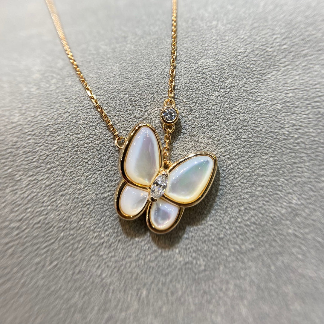 [AURORA]BUTTERFLY MOP DIAMOND NECKLACE