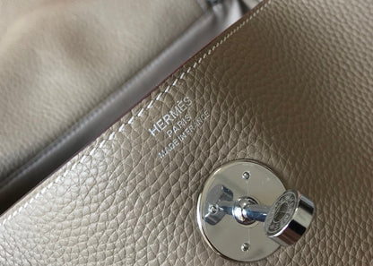 HM LINDY 30 BAG IN PEANUT BROWN CALFSKIN SILVER HARDWARE