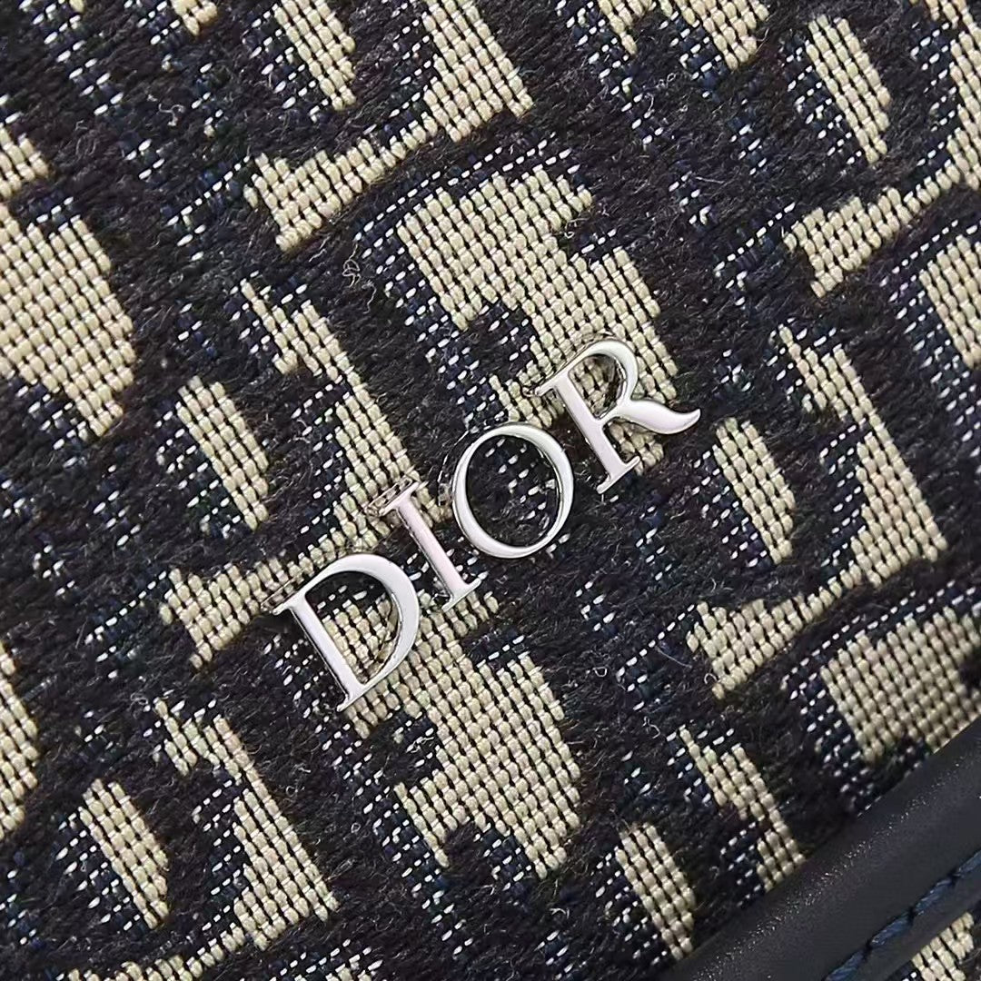 Oblique Classic Monogram Canvas Bag