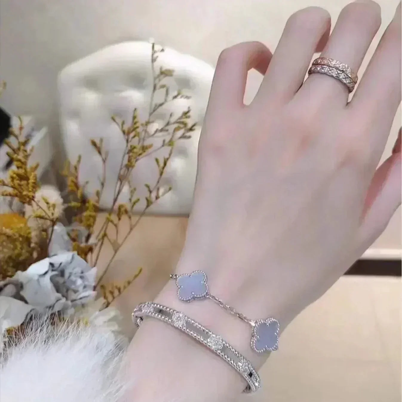 [AURORA] CLOVER 5 MOTIF PURPLE CHALCEDONY BRACELET COLLECTION