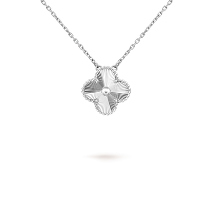 [basloveJW]クローバー 15mm レーザーネックレス シルバー