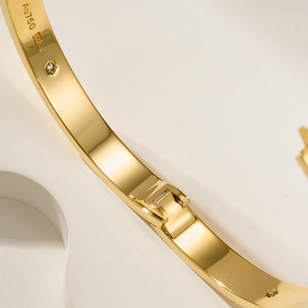 [AURORA]LOVE BRACELET 6.1MM 4 DIAMONDS NEW (SINGLE SCREW)