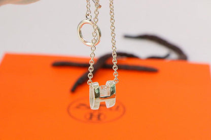 [baslovejewels]HM NECKLACE H LETTER OVAL SERIES