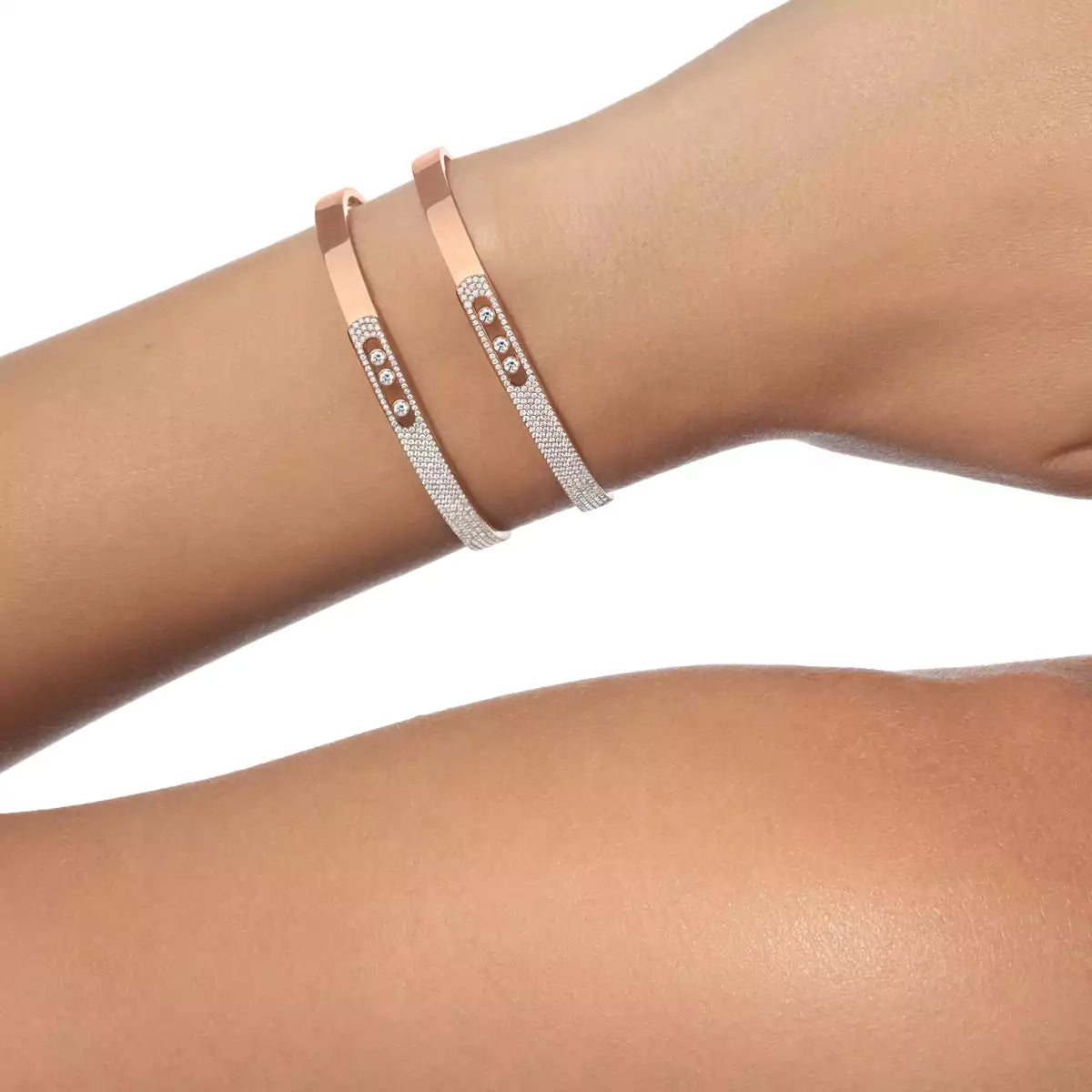 [AURORA]Move Noa Rose Gold Pavé Diamond Bangle Bracelet